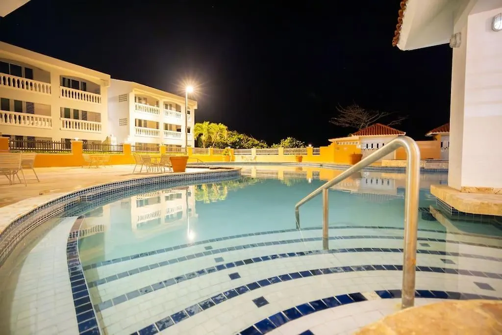 Golden Dreams Studio 1St Floor 101B Isabela Apartment